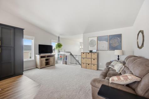 454 Skylane Street Kindred ND 58051
