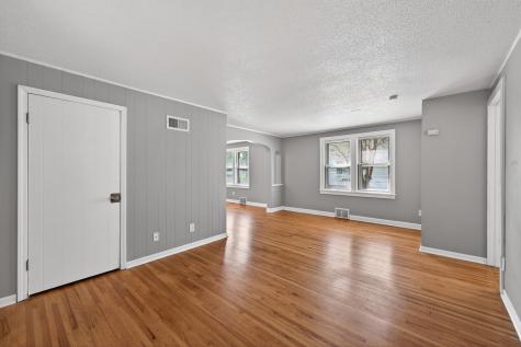 5240 Dupont Avenue N Minneapolis MN 55430