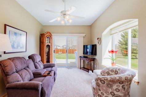 992 33rd Street S Moorhead MN 56560
