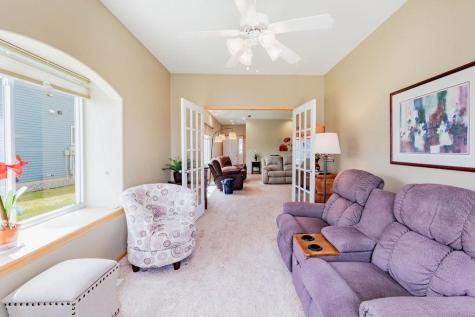 992 33rd Street S Moorhead MN 56560