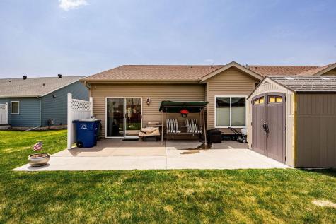 992 33rd Street S Moorhead MN 56560