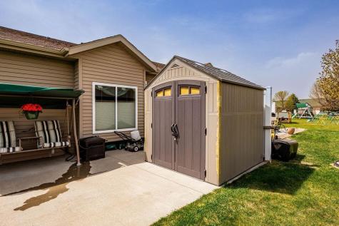 992 33rd Street S Moorhead MN 56560