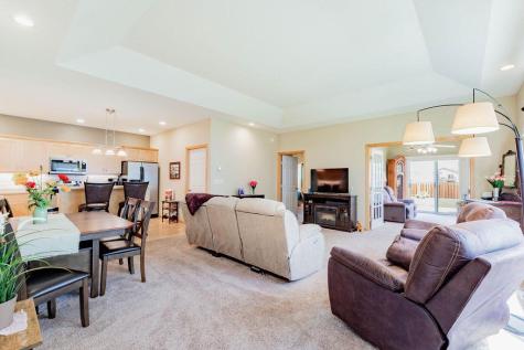 992 33rd Street S Moorhead MN 56560