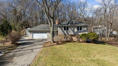 5420 Spring Lane Minnetonka MN 55345