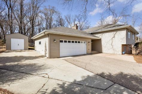 5420 Spring Lane Minnetonka MN 55345
