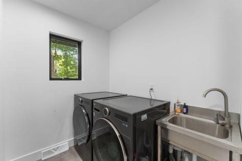 3 Crescent Street Minnetonka Beach MN 55391
