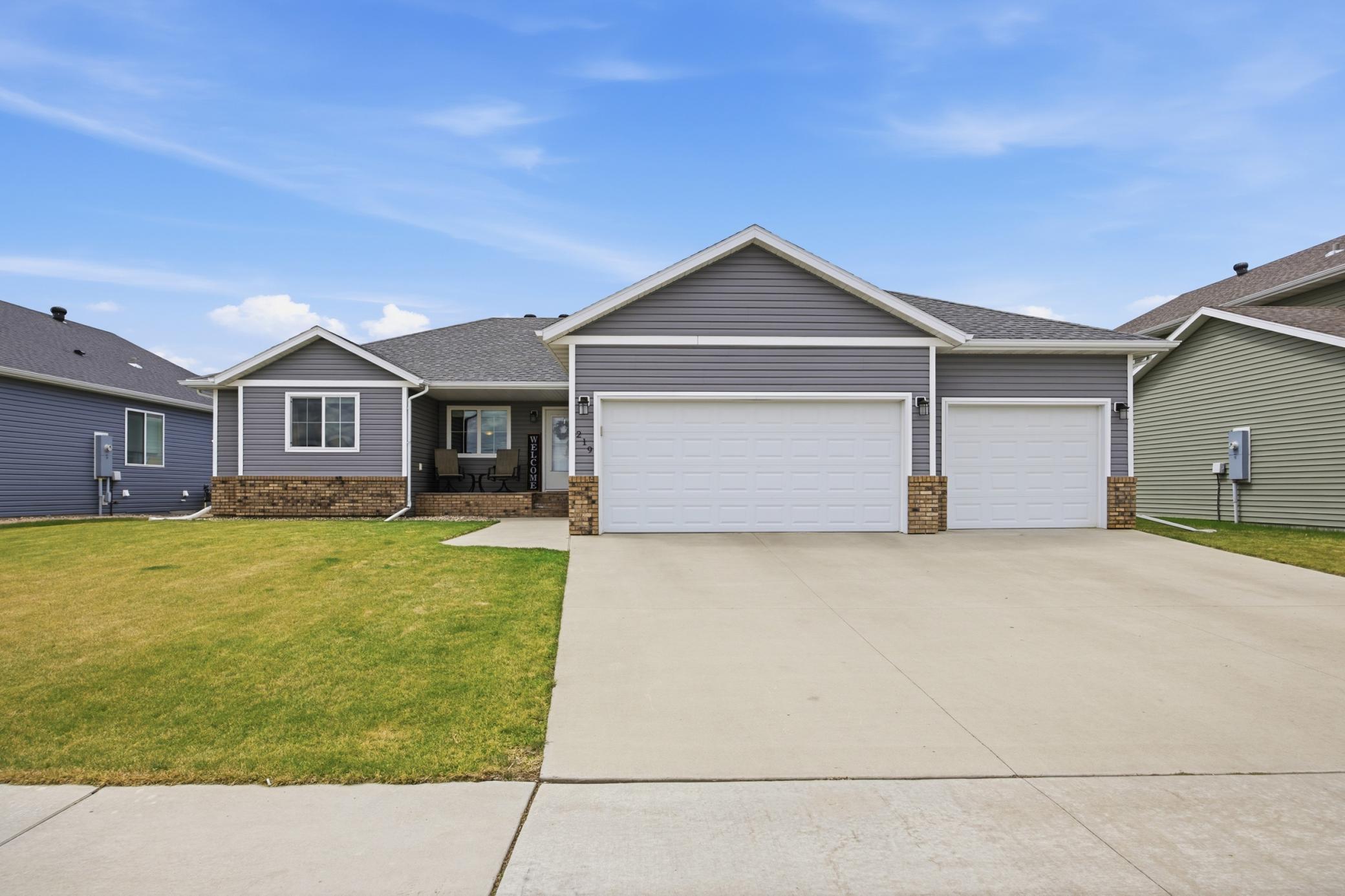 219 6th Street E Horace ND 58047