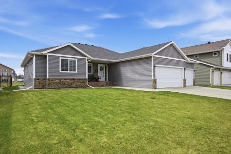 219 6th Street E Horace ND 58047