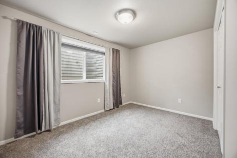 219 6th Street E Horace ND 58047