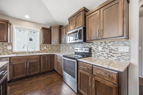 219 6th Street E Horace ND 58047