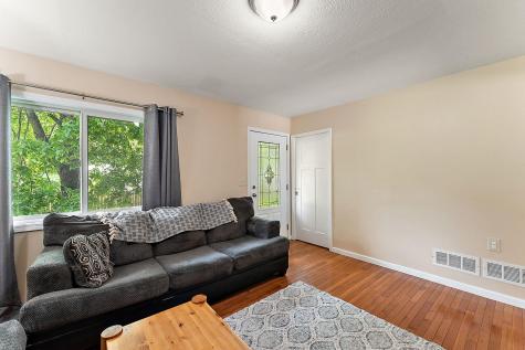 1509 Concord Street S South Saint Paul MN 55075
