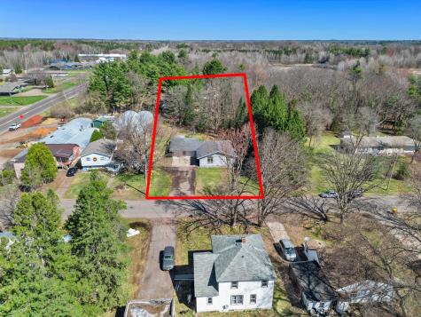 960 Sylvan Street Cumberland WI 54829