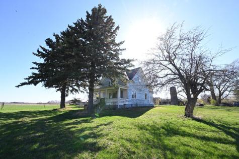 33758 171st Road Montgomery MN 56069