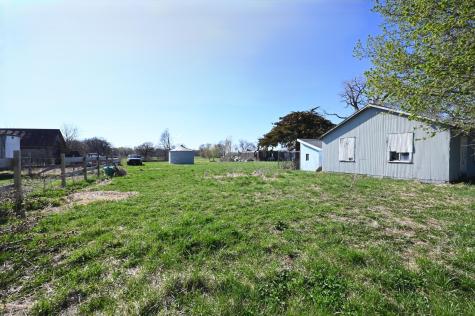 33758 171st Road Montgomery MN 56069