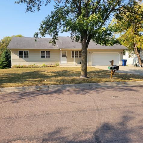 725 Sunset Drive Fergus Falls MN 56537