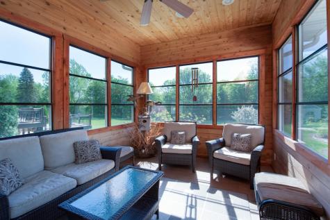 26 Deerwood Court North Mankato MN 56003