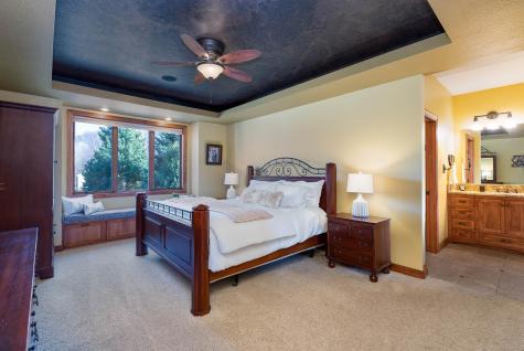 26 Deerwood Court North Mankato MN 56003