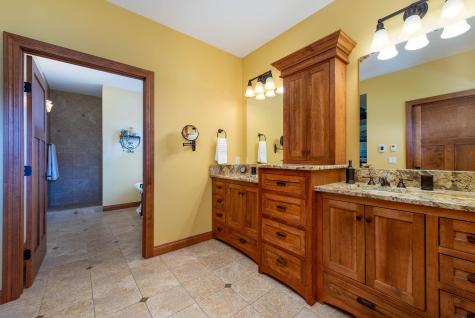 26 Deerwood Court North Mankato MN 56003