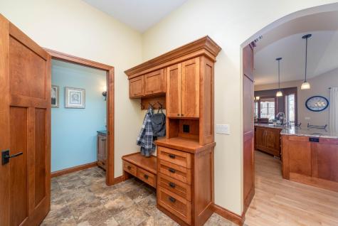 26 Deerwood Court North Mankato MN 56003