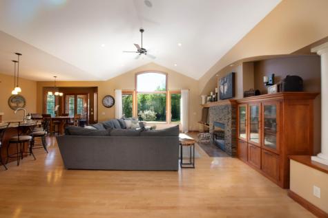 26 Deerwood Court North Mankato MN 56003