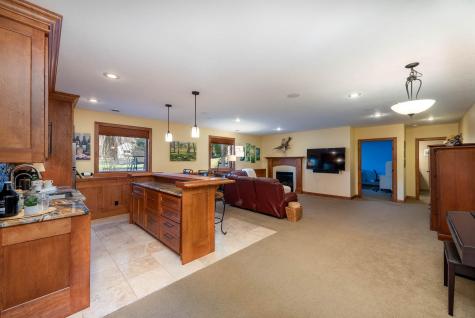 26 Deerwood Court North Mankato MN 56003