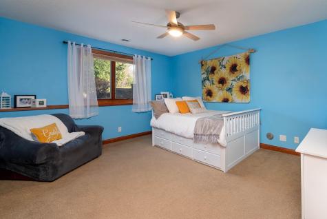 26 Deerwood Court North Mankato MN 56003