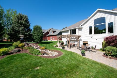 26 Deerwood Court North Mankato MN 56003