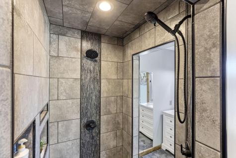 13676 Marigold Street NW Andover MN 55304