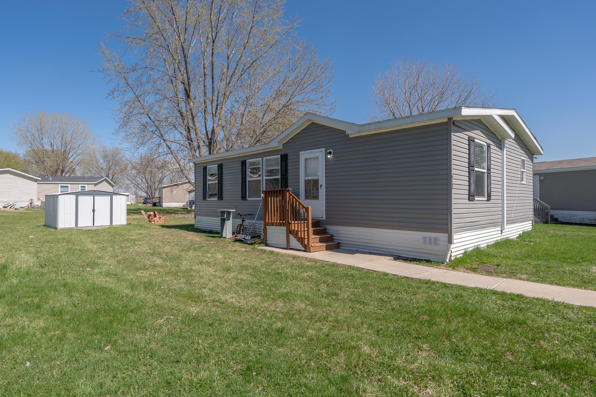 923 Hamlet Circle Lakeville MN 55044