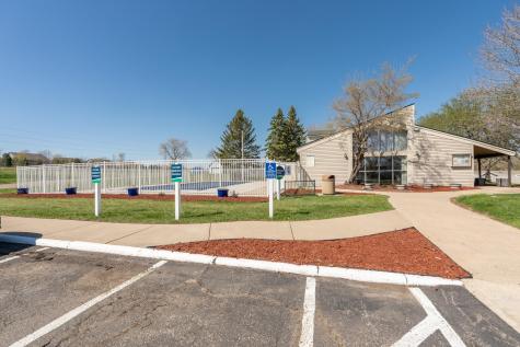 923 Hamlet Circle Lakeville MN 55044