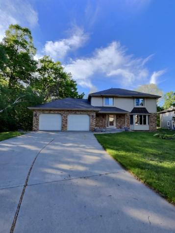 10130 31st Avenue N Plymouth MN 55441