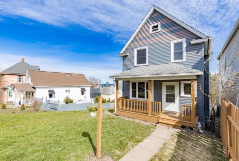 822 E 7th Street Duluth MN 55805