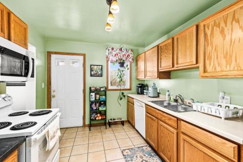 822 E 7th Street Duluth MN 55805