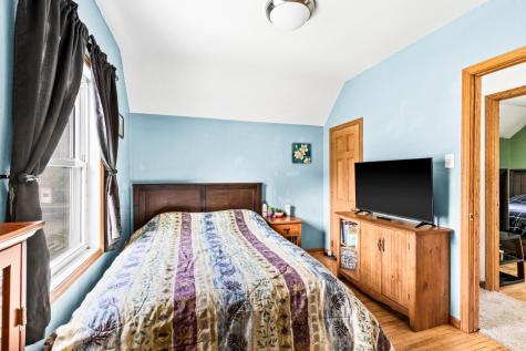 822 E 7th Street Duluth MN 55805