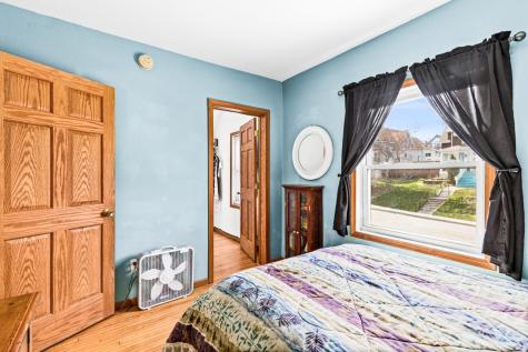 822 E 7th Street Duluth MN 55805