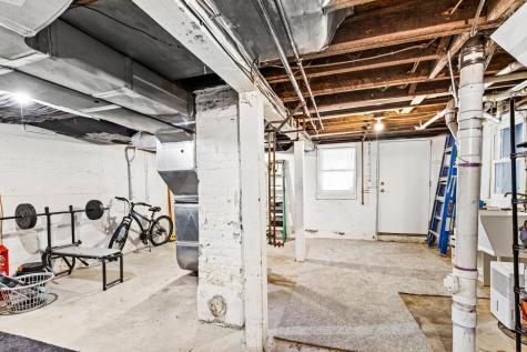 822 E 7th Street Duluth MN 55805