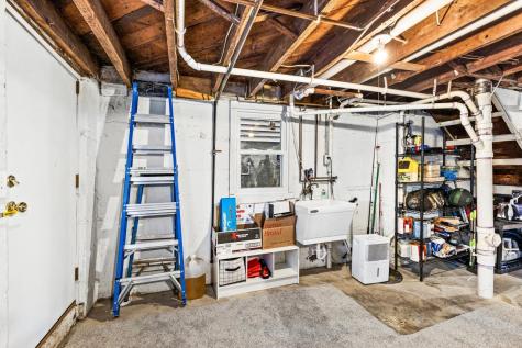 822 E 7th Street Duluth MN 55805