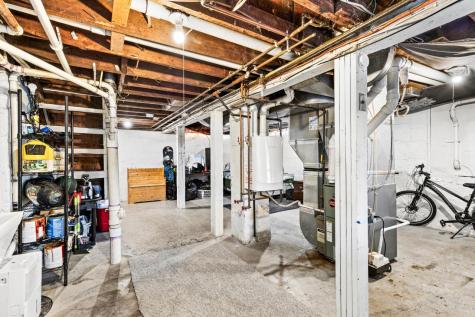 822 E 7th Street Duluth MN 55805