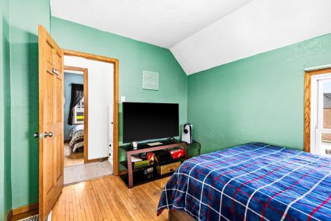 822 E 7th Street Duluth MN 55805