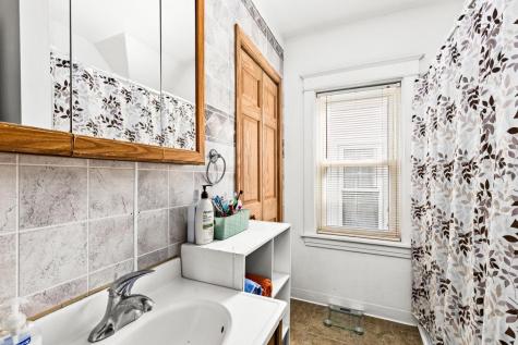 822 E 7th Street Duluth MN 55805