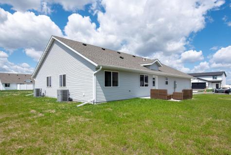 3111 Scotch Lane Mankato MN 56001