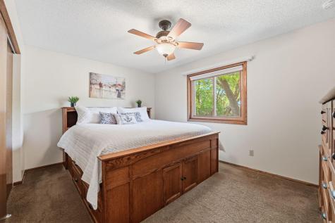 783 Bur Oak Court Vadnais Heights MN 55127