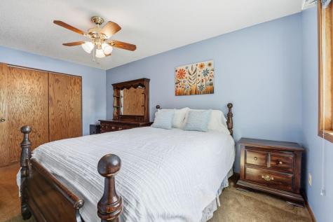 783 Bur Oak Court Vadnais Heights MN 55127