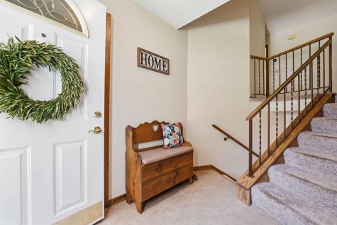 783 Bur Oak Court Vadnais Heights MN 55127