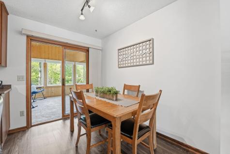 783 Bur Oak Court Vadnais Heights MN 55127