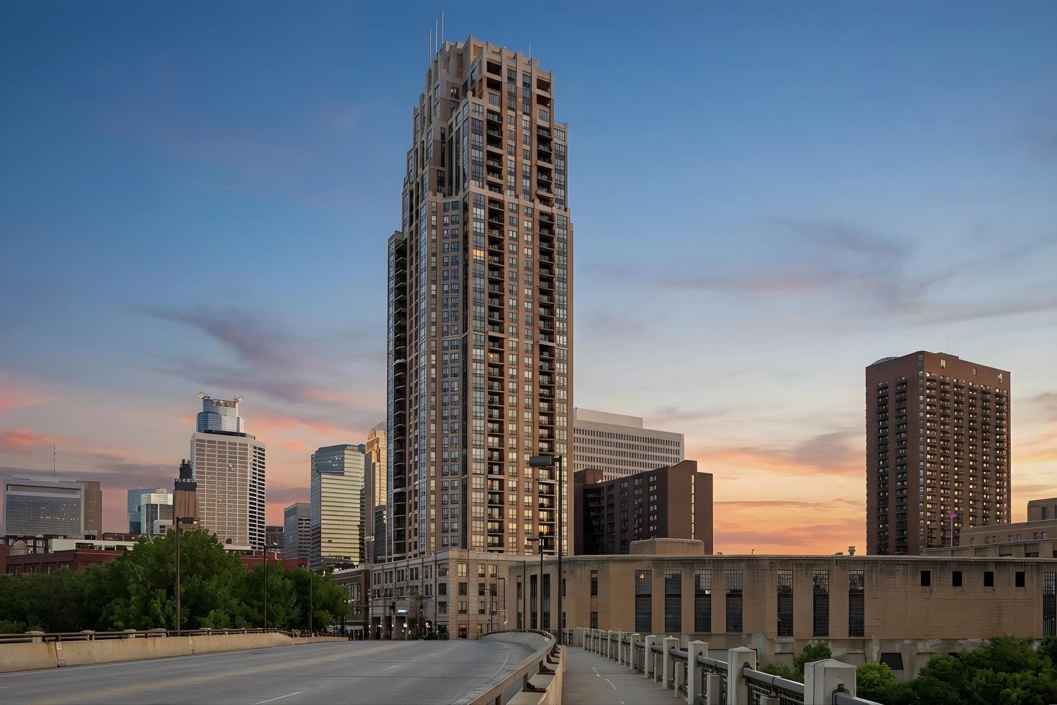 100 3rd Avenue S Minneapolis MN 55401