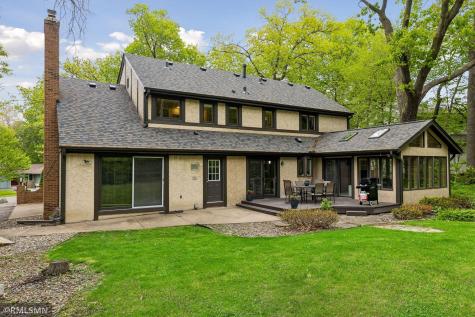 905 Windemere Curve Plymouth MN 55441