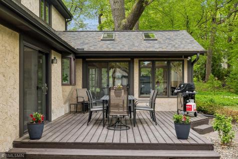 905 Windemere Curve Plymouth MN 55441