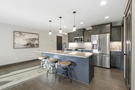 7827 Austin Path Inver Grove Heights MN 55077