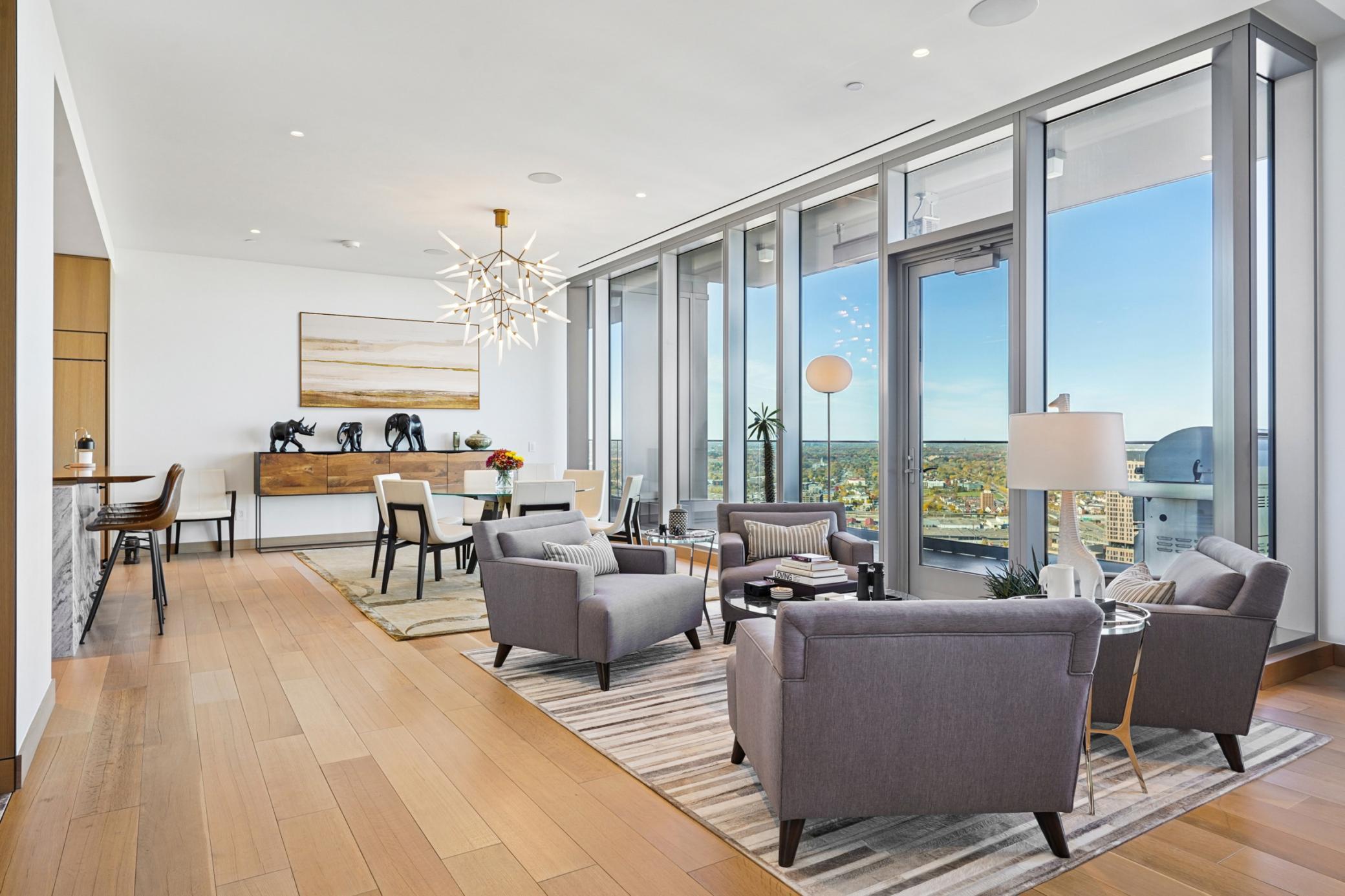 255 Hennepin Avenue Minneapolis MN 55401